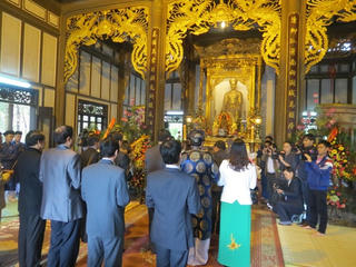 Khai hội đền Huyền Trân Công chúa