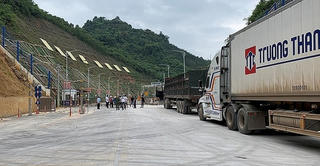 Bộ Công Thương đề nghị chỉ xuất nông sản sang Trung Quốc qua đường chính ngạch