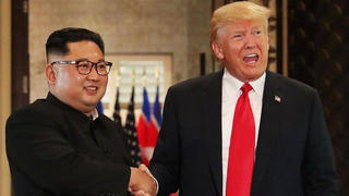 Hôm nay, hai nhà lãnh đạo Donald Trump và Kim Jong-un sẽ gặp riêng