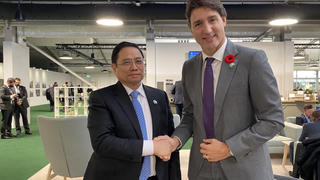 Thủ tướng Phạm Minh Chính gặp Thủ tướng Canada và lãnh đạo nhiều nước