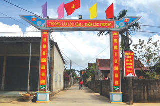 Sắc xuân nơi rốn lũ       