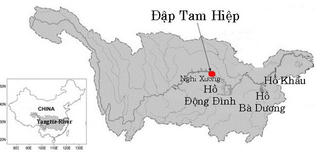 Hồ nước ngọt lớn nhất Trung Quốc vỡ bờ