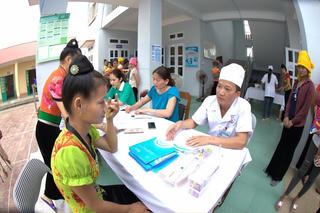 Khánh Sơn (Khánh Hòa): Hỗ trợ dịch vụ kế hoạch hóa gia đình cho người nghèo