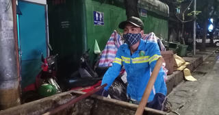 [ẢNH] Những người 'làm đẹp cho đời' trong đêm cuối năm