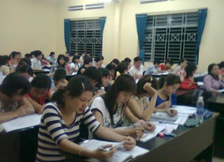 Khai giảng khóa đào tạo đại học cho công nhân