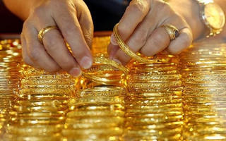 Giá vàng có dấu hiệu chững lại