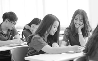 Nâng cấp trường đại học: Không thể ồ ạt