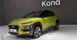 Hyundai KONA 2018 giá từ 17.000 USD