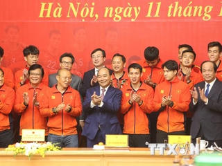 HLV Park Hang Seo nhận Huân chương Lao động hạng Nhì