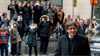 Cựu Thủ hiến Catalonia được tòa án Bỉ trả tự do