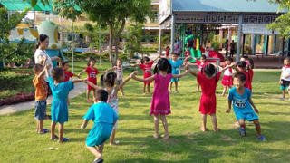 Từ điển hình văn hóa đến huyện Nông thôn mới