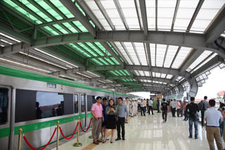 [ẢNH]: Nhà ga kiểu mẫu đường sắt trên cao Cát Linh- Hà Đông