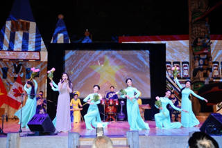 Tuần văn hóa Việt Nam tại Canada