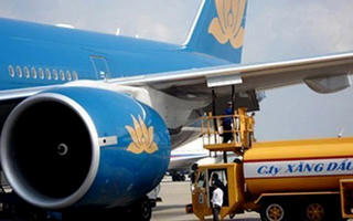 Nghi án trộm xăng dầu máy bay