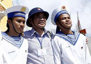 Chung tay xây dựng đất nước