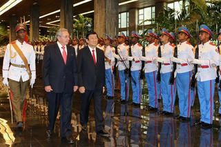 Chủ tịch nước Trương Tấn Sang hội đàm với Chủ tịch Cuba Raul Castro Ruz