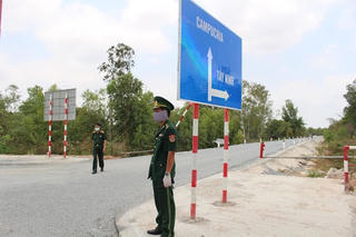 Chủ động kiểm soát dịch bệnh Chikungunya trên tuyến biên giới