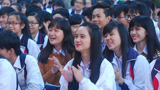 Vẫn lo  đạo đức học đường