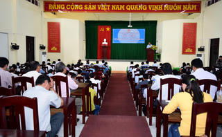 Tập huấn công tác Mặt trận cho trên 250 cán bộ cơ sở