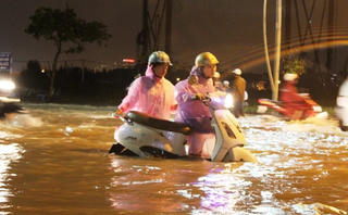 TP Hồ Chí Minh: Loay hoay chống ngập