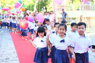 Thừa Thiên - Huế: Kiểm tra những trường nhiều học sinh trái tuyến để phát hiện lạm thu