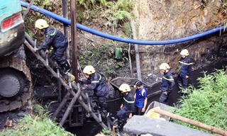 Vụ sập lò than ở Hòa Bình: Đã tìm thấy thi thể nạn nhân thứ hai