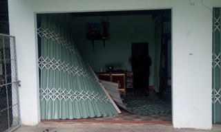 Không đóng ‘phí lậu’, một gia đình bị côn đồ tấn công