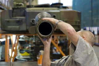 Thụy Sĩ: Xuất khẩu vũ khí tăng mạnh trong năm 2019