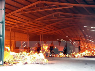 Cháy xưởng sản xuất đũa, tăm tre xuất khẩu