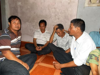 Vùng quê tang thương ngày Chủ nhật