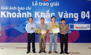 Khoảnh Khắc Vàng