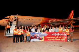 Vietjet vui mừng đón tàu bay A320 thứ 30