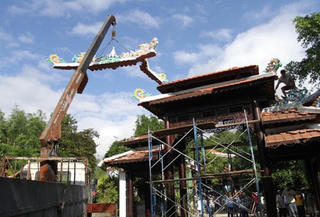 Tiến hành tháo dỡ biệt phủ trái phép ở Hải Vân