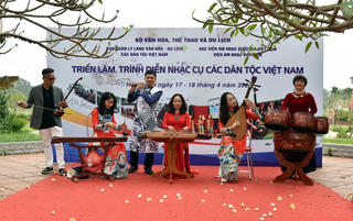 Nhạc cụ dân tộc trong dòng chảy đương đại