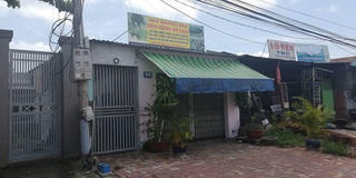 Chế tạo thuốc nổ tại nhà, một sinh viên bị thương nặng