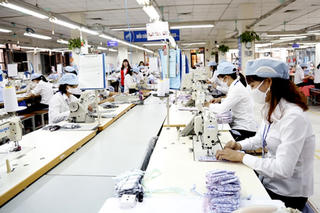 Dệt may nỗ lực áp dụng công nghệ hiện đại