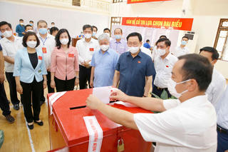 Chủ tịch Quốc hội và Chủ tịch UBTƯ MTTQ Việt Nam vào tâm dịch, kiểm tra công tác bầu cử