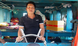 Ngư dân miền Trung tự tin vươn khơi bám biển