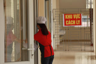 Khi cuộc chiến vẫn nóng bỏng