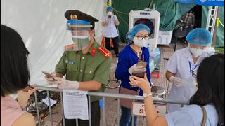 [VIDEO] Quét mã QR qua chốt, tiết kiệm thời gian, đảm bảo phòng dịch