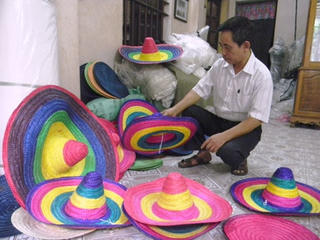 Người cán bộ “tàn nhưng không phế”