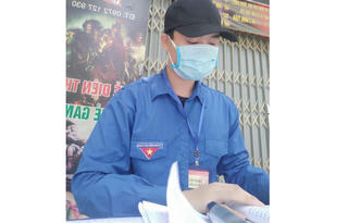 Sinh viên 'mắc kẹt' ở Hà Nội: Từ tham gia chống dịch đến 'thử thách bản thân'