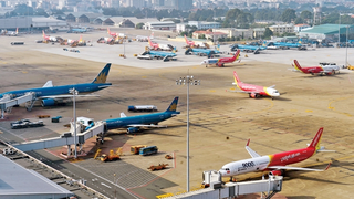 Yêu cầu đánh giá năng lực nhà thầu sửa sân bay Nội Bài và Tân Sơn Nhất