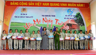 ‘Ước mơ ngày trở về’ cho các phạm nhân