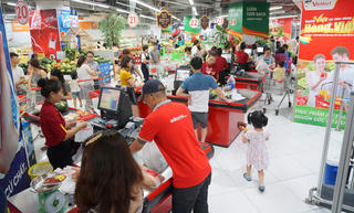 Ngại va chạm, người tiêu dùng thiệt thòi