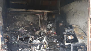 Ba mẹ con chết cháy trong nhà lúc nửa đêm