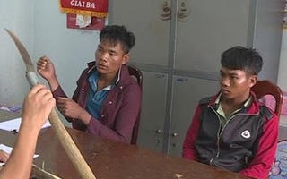 Vừa chở bạn gái rời đám cưới, nam thanh niên bị chém tử vong