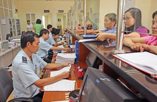 Cáo mượn oai hùm