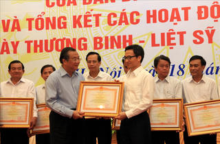 Gần 1.400 tỷ đồng dành thăm, tặng quà, chăm sóc người có công với cách mạng
