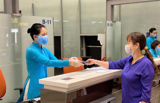Cảnh báo việc lừa đảo bán vé chuyến bay quốc tế về Việt Nam